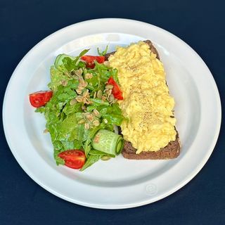 ათქვეფილი კვერცხი