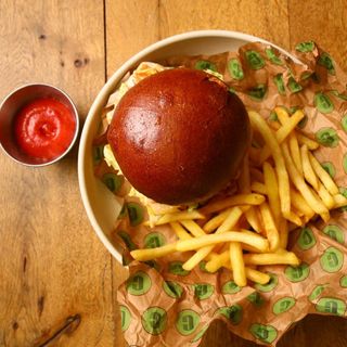 ქათმის სენდვიჩი კოლ სლოუთი,კიმჩით და ქათმის კატსუთი