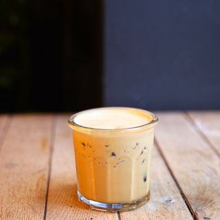 ცივი ესპრესო ნაყინით