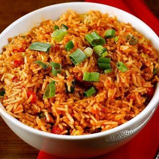 Tripal schezwan veg fried rice