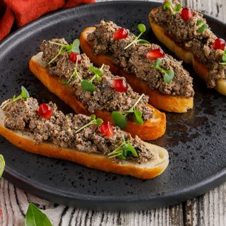 4 ცალი ფხალი ლავაშზე ბადრიჯნით