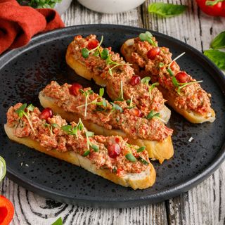 4 ფხალი ლავაშზე ბულგარული წიწაკით