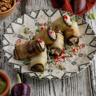 ბადრიჯანი ნიგვზით