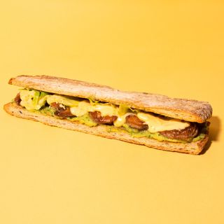 სენდვიჩი - კრევეტი და გუაკამოლე