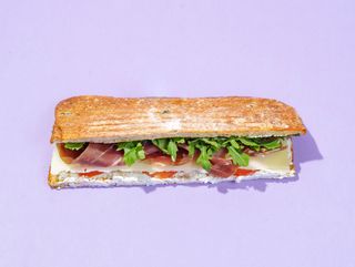 სენდვიჩი - პროშუტო