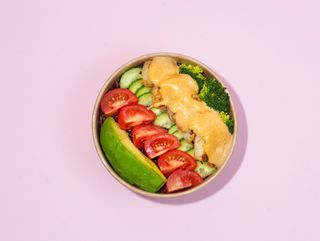 ბოული - კრევეტი და ავოკადო