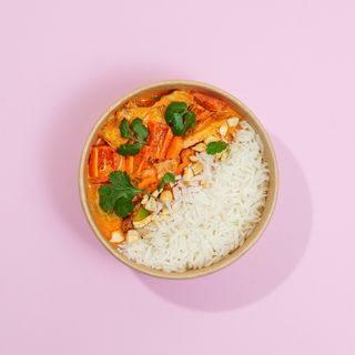 ბოული - ქათმით და ქარის სოუსით