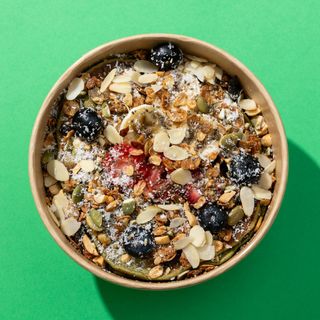 ბოული - მატჩა ფანქეიქი