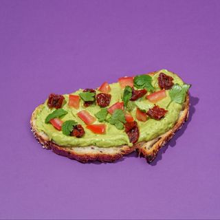 გუაკამოლეს ტოსტი