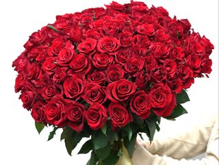 101 წითელი ვარდი