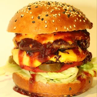 ორმაგი Hill ბურგერი