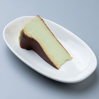 ფსტის ბასკური ჩიზ ქეიქი