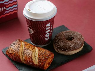 ფლეთ ვაითი + ყველის როლი + მილკას დონატი (-15%)