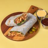 ბეტმენის შაურმა ყველის და ბარბექიუს სოუსებით