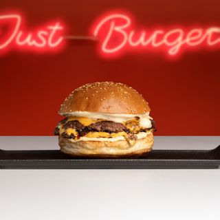 ბლუ ჩიზ ბურგერი