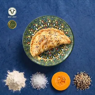 Pumpkin & Meat Samsa / გოგრით და ხორცით სამსა