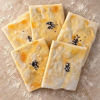 Frozen Chicken Samsa (500 gr.) / გაყინული ქათმით სამსა