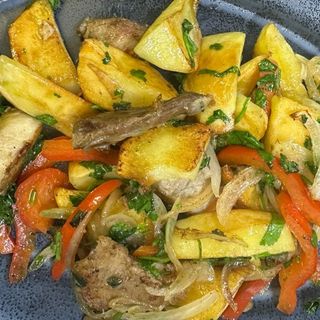 ოჯახური ღორის / with family pork