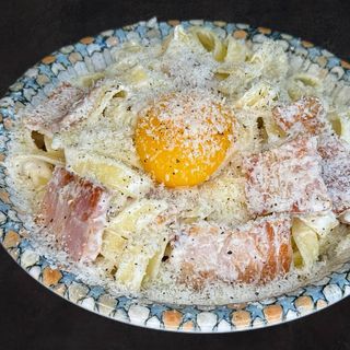 პასტა კარბონარა