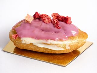 მარწყვის ეკლერიკო