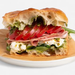 FOCACCIA: MORTADELLA, STRACCIATELLA