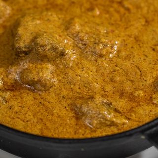 ნიგვზიანი ხარჩო საქონლის ხორცით