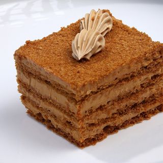 თაფლის ნამცხავრი