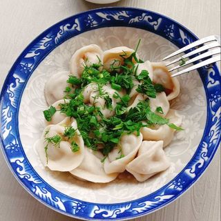 პელმენი Пельмени 