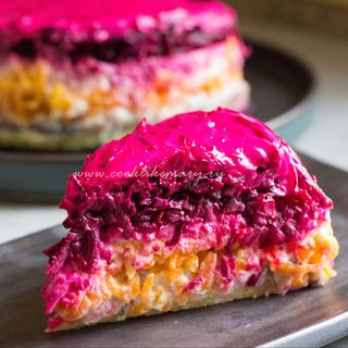 ქაშაყი ბეწვის ქურთუკის ქვეშ Сельдь под шубой