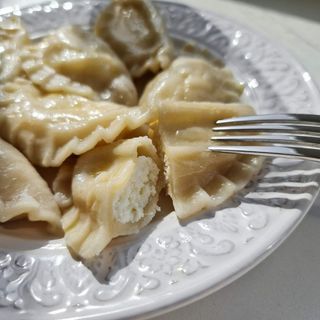 პელმენები ხაჭოთი Вареники с творогом