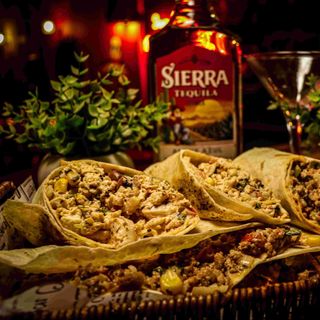 ბურიტო ქათმის ხორცით