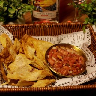 სალსა ჩიფსით