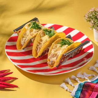 შემწვარი ტაკო შერეული ხორცით