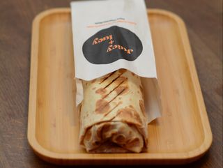 შაურმა ღორის ხორცით S