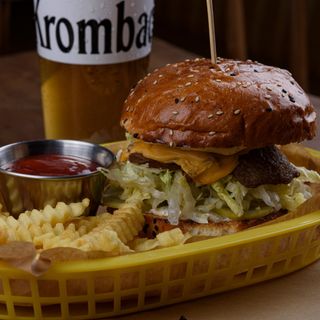 ვეჯი ბურგერი პაბ 44