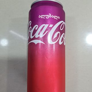 კოკაკოლა ალუბლის ქილა