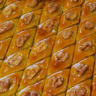 ფახლავა