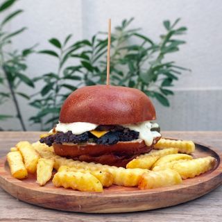 Blue cheese Smash + ფრი