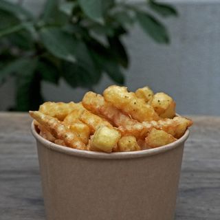 Fries Medium + Ketchup