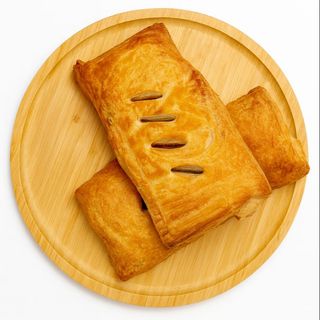 ფენოვანი ლობიანი ლორით