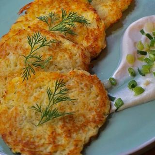 Draniki with bacon and egg