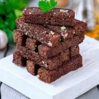 CROUTONS Garlic