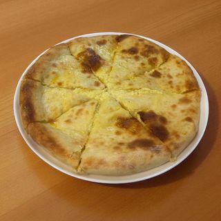 იმერული ხაჭაპური 8 ნაჭრიანი