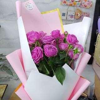 ვარდისფერი თაიგული 