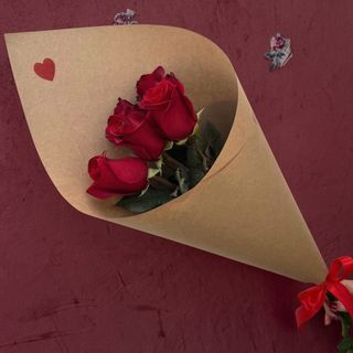 5 წითელი ვარდი / 5 Red Rose