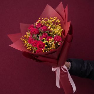 3 სპრეი ვარდი / 3 Spray Roses (ვარსკვლავი)