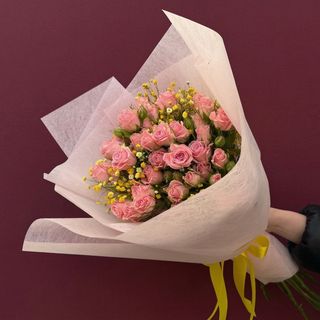 სპრეი ვარდები / Spray Roses (თექაში)