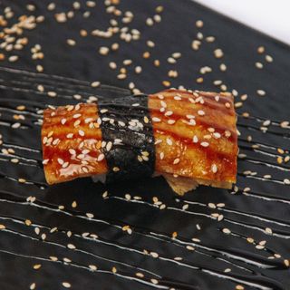 ტამაგო სუში (2 ცალი) / Tamago Sushi (2 pcs) / Суши Тамаго (2 шт)