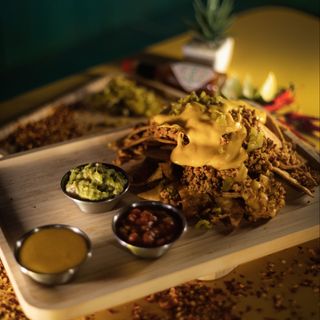 ნაჩოსი ქათმით