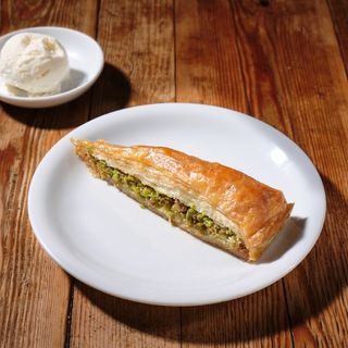 Havuç Dilim Baklava 